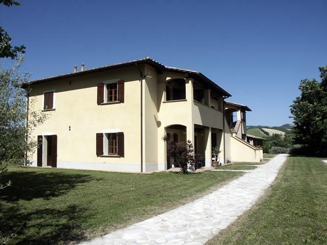 Agriturismo Castagna Alta Valfabbrica Exterior foto